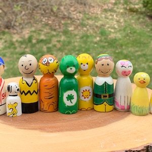 Mini Peg Dolls