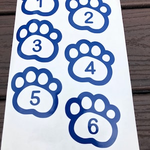 Vinyl Classroom &#39;Paw Print&#39; Line Up Number Decals-Various sets available to meet your classroom needs!