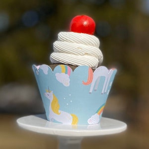 Unicorn Cupcake Wrappers with reversible pink Sprinkle pattern -Sets of 12