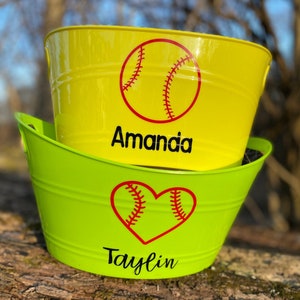Personalized Baseball/Softball Baskets, Easter Basket, Personalized Easter basket - Available in several basket colors!
