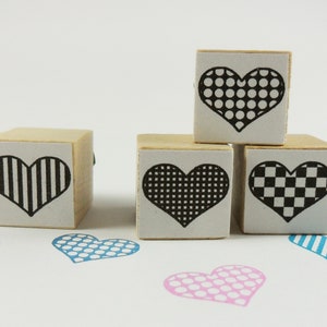 Heart with dots // Stamp made of natural rubber on beech wood 2 x 2 cm image 2