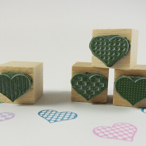 Heart with dots // Stamp made of natural rubber on beech wood 2 x 2 cm image 3