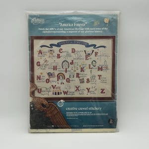 Paragon America Forever Crewel Kit 1975, Open Vintage Needlecraft, Patriotic Embroidery, Colonial Wall Art, Home Decor