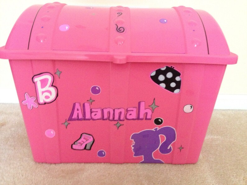 amazon toy chest with name