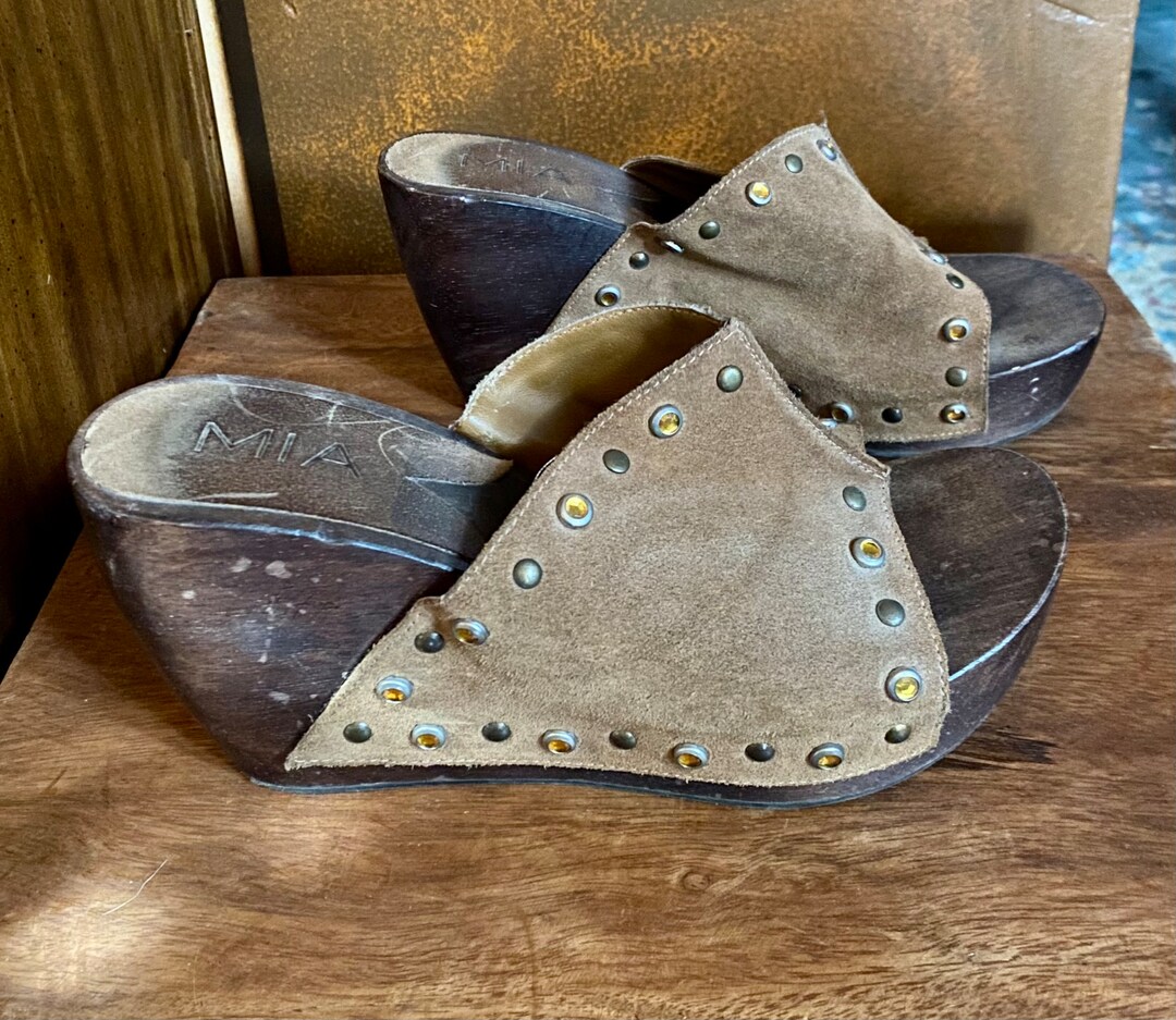 1970's wedge sandals