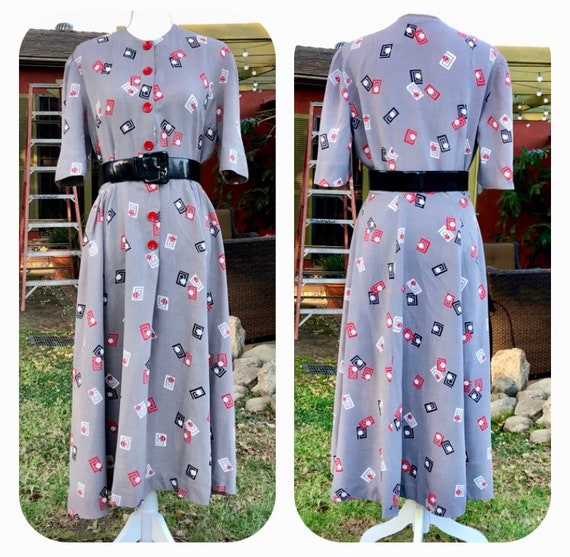 1940s Rayon Atomic Print Dress L