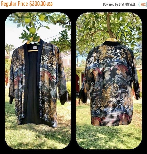 SALE 1950s Rayon Japanese Sukajan Print Smoking Ja