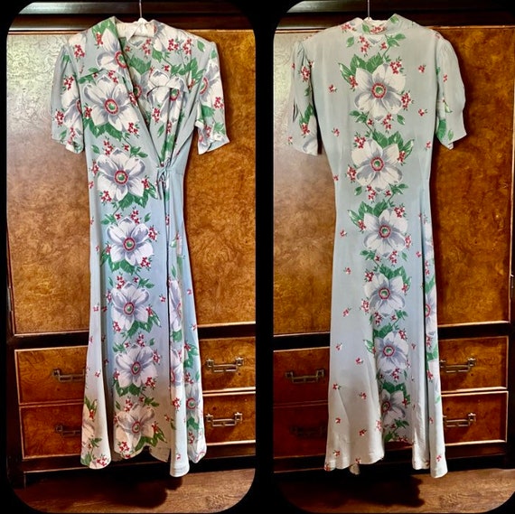 1930s Silky Rayon Floral Dressing Gown S/M - image 2