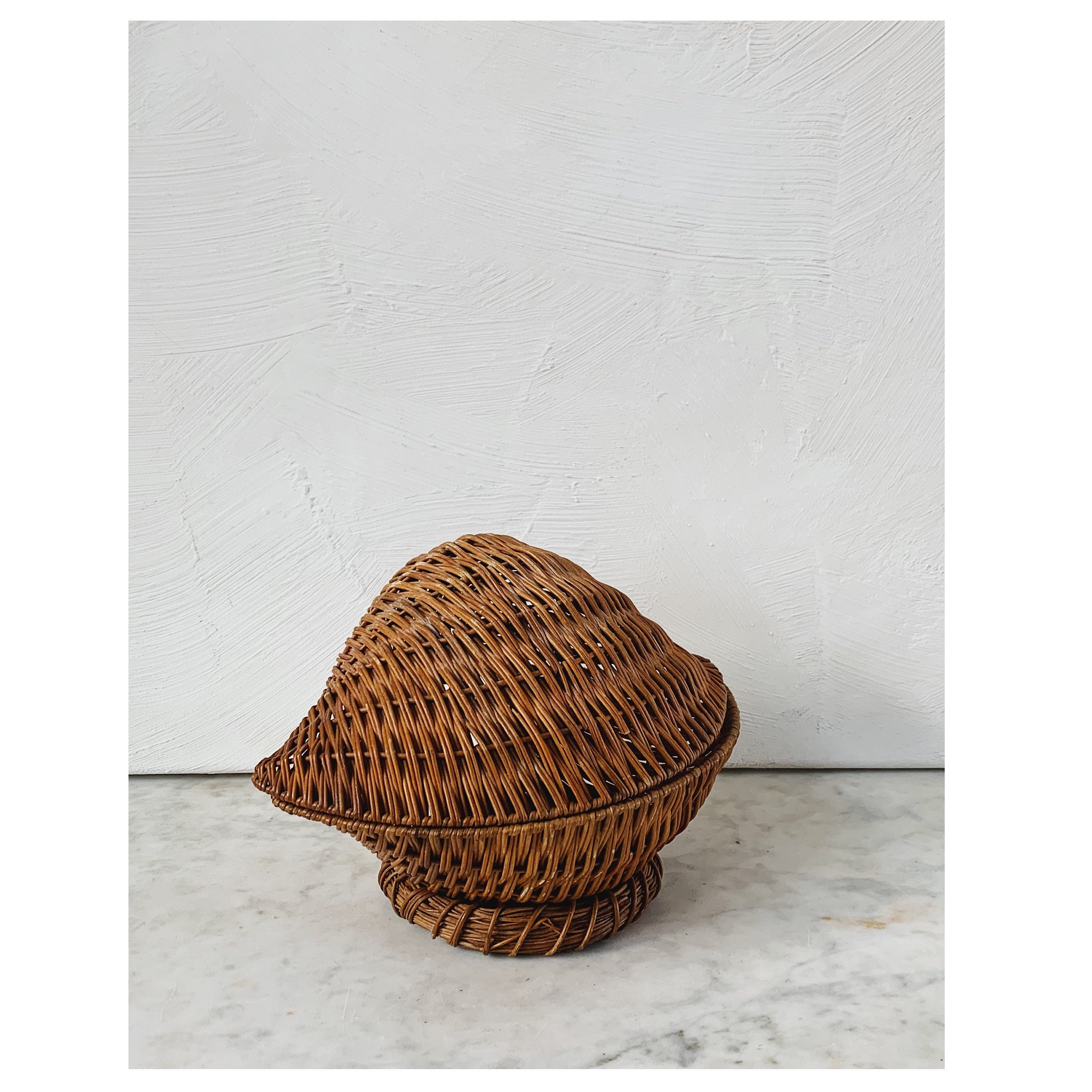 Vintage Wicker Clamshell Basket Box Sculpture Etsy