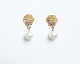 Scallop Shell with Pearl Stud Earrings ~ Shell Stud Earrings ~ Casted Shell Studs ~ Sterling Silver Post Earrings ~