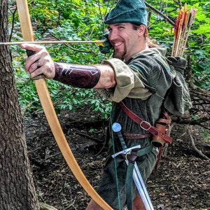 Ranger/Robin Hood archery accessories for cosplay, archery