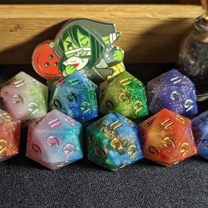 Character 20s - M9 Inspired Handmade Dice (A- Grade)