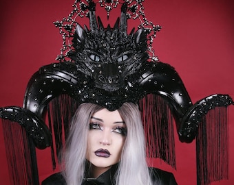 House of Dragon/ Black Dragon/Chinese Dragon/ Dragon Crown/ Headdress/ Headpiece/ Dragon Headdress/ Dragon Headpiece/ Horned Headdress