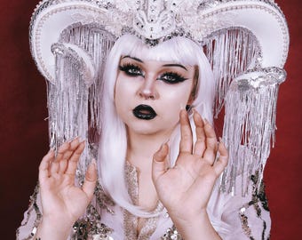 Year of the Dragon/ White Dragon/Chinese Dragon/ Dragon Crown/ Headdress/ Headpiece/ Dragon Headdress/ Dragon Headpiece/ White Headdress