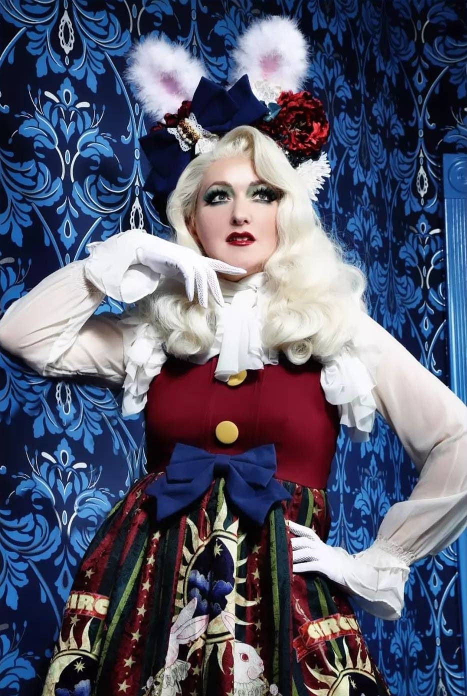 White rabbit top female costume