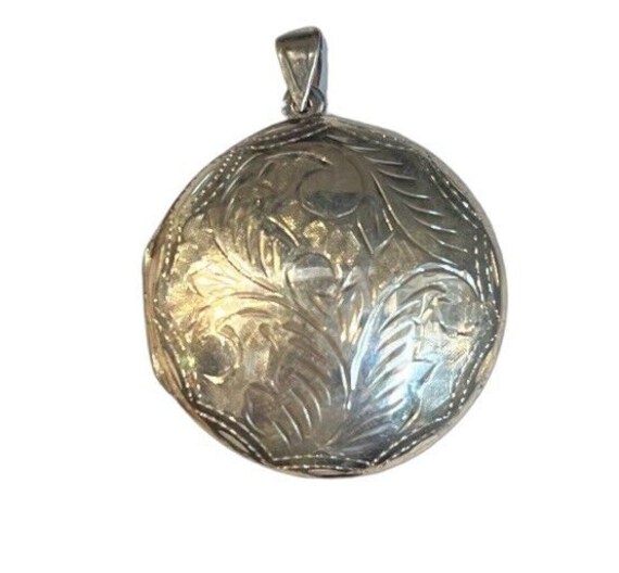 Locket sterling silver engraved photo locket pend… - image 1