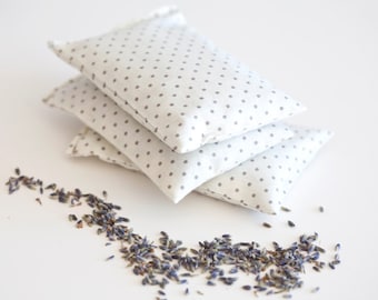 Organic Lavender Sachet – White Cotton with Grey Polka Dots