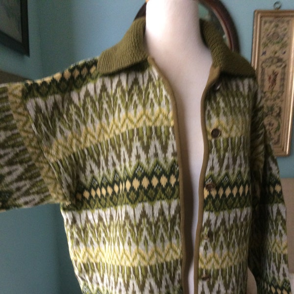 Vintage 1970's Sweden zig zag wool cardigan sweater olive green
