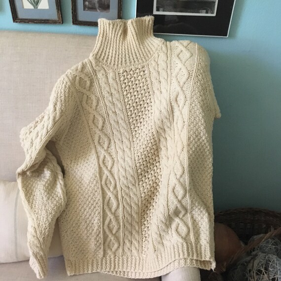 Vintage 1960's Italian turtle neck wool cable knit