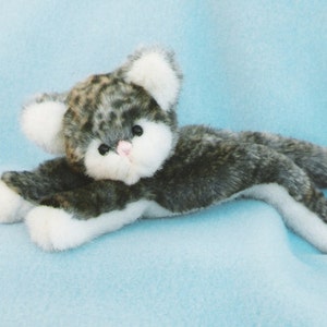 Cat pattern and Illustrated Instructions for Kitten Little, a 12" floppy Kitten with jointed neck (downloadable PDF)