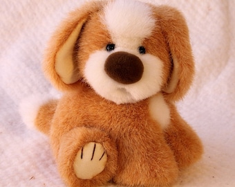 Puppy Dog pattern and Illustrated Instructions for Woofer, 4.5 " tall puppy with jointed neck (PDF)