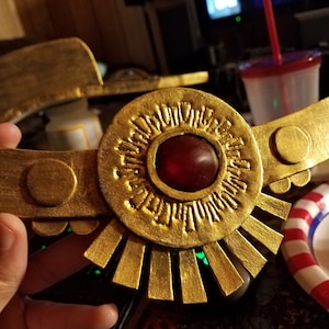 H. Warriors Green Warlock Inspired Amulet Cosplay Pattern for Foam or Worbla