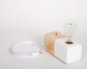 GeometricWood bloc de Style de Table à la main en bois moderne lampe Edison blanc Panselinos