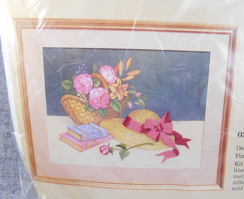 Crewel Needlework Sentimental Still Life Kit Creative Circle 0341 Victorian flowers summer hat with bow designed by Linda Hill Griffith