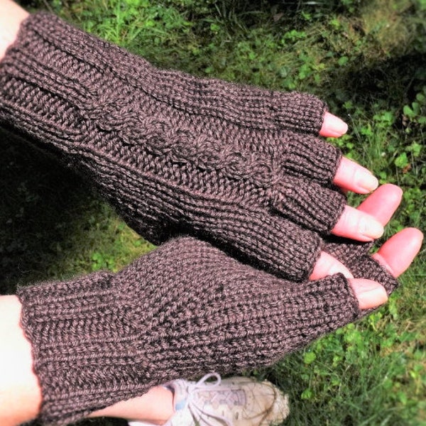 Half Finger Gloves Ladies' Hand Knit Brown Cabled Merino Wool & Silk Gloves With Short Fingers