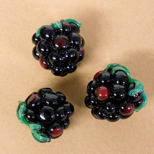 Wild dewberries, in sterling silver Gift that Gardeners want for Christmas,  Glass berry glass black berry Sculptural Fruit Dewlampworkart