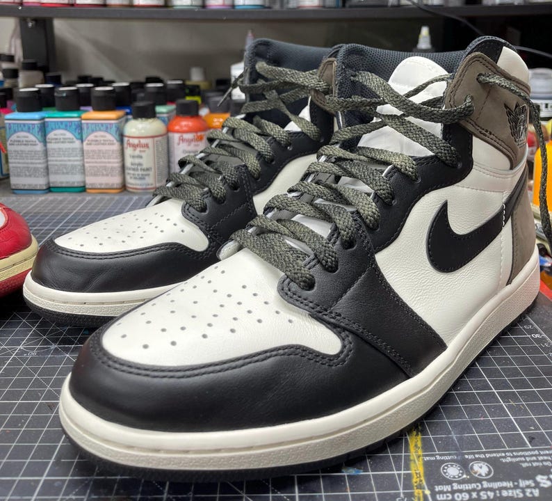 Vintage Distressed Knit Aged Shoelaces for Jordan 1, Air Force 1 & More! image 1