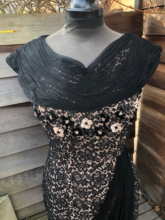 Exquisite vintage black lace cocktail dress. In w… - image 1