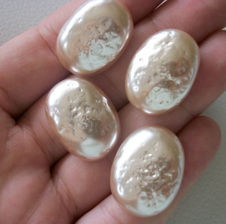 24pcs Vintage Miriam Haskell creamy white large oval glass baroque pearl cabochon stones 25x18mm