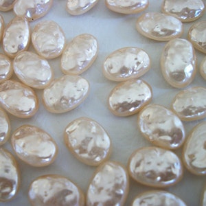 24 x Vintage Miriam Haskell Glas Barock Perlen Cabochon Steinen Perlen 16x11mm weiss