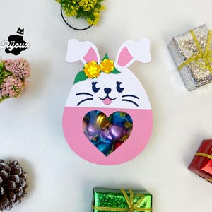 Jolie boîte à bonbons en forme de lapin avec 1 lanterne SVG pour Cricut, décoration de Pâques à faire soi-même, créez une boîte à ombre romantique pour votre journée spéciale