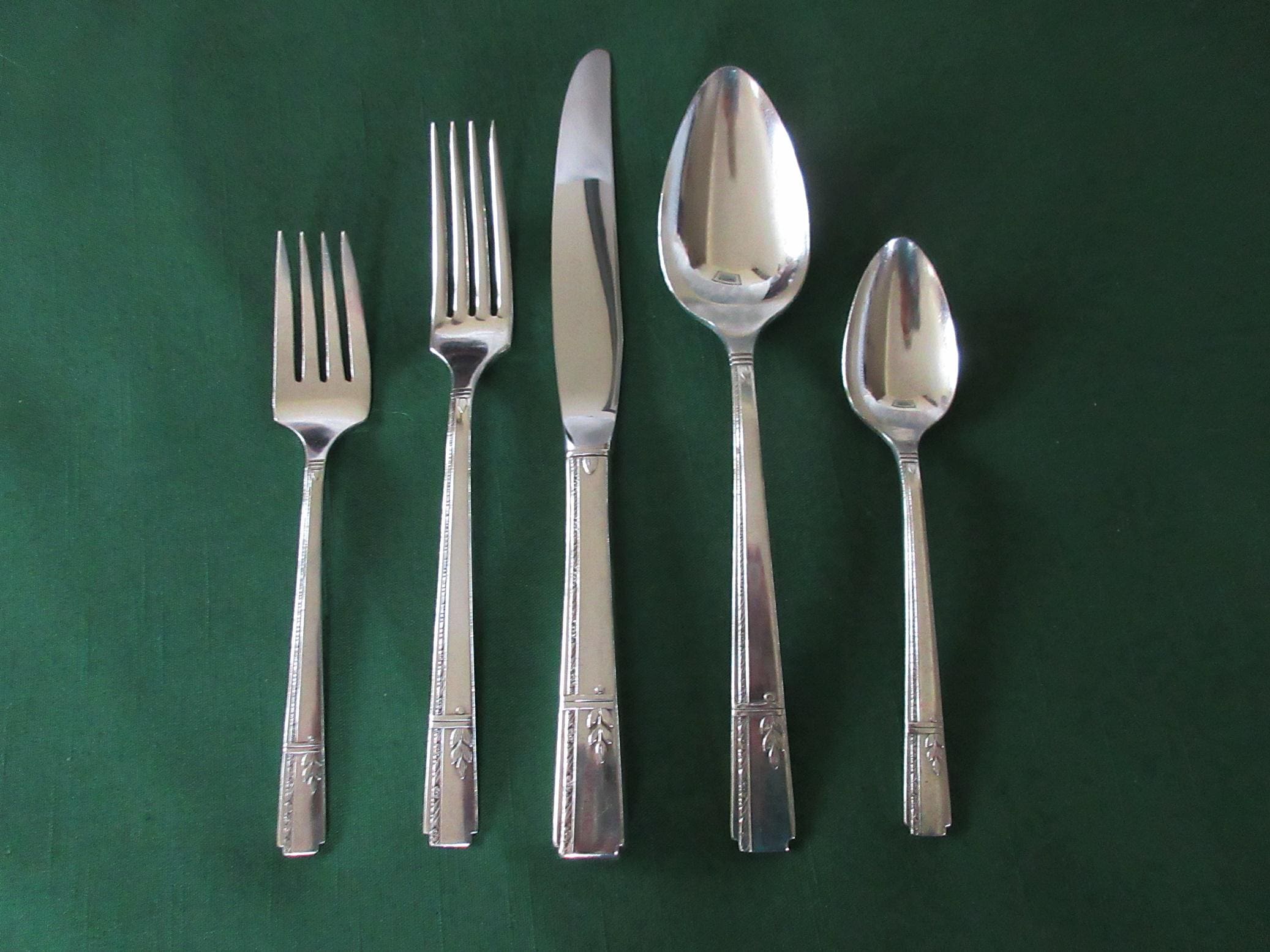 41 Pcs Silverplate Flatware Service/7 From Oneida/prestige Plate