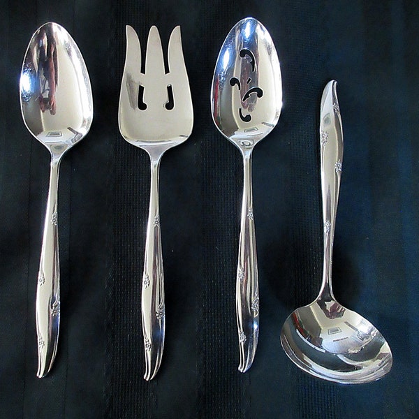 4 Silverplate SERVING Pcs from Oneida Community Silverplate Flatware in SILVER/Forest FLOWERS Pattern Tiny Flowers Edge Handles Good Cond