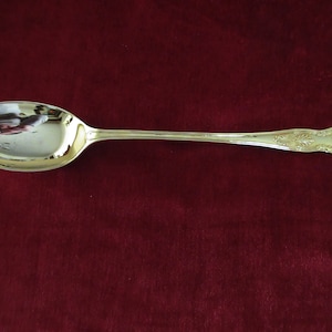 Ex-L Gold 12 1/2" Solid Serving SPOON in KINGS Pattern with Raised Shell Crown on End of Handle Good Condition with Marks in Bowl!
