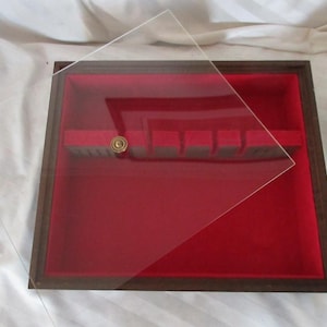 Small Unique Vtg Wooden SILVERWARE/Flatware Box CHEST with Plexiglass Topo 4 Sterling Silverplate or Stainless Holds Ser/8 Good Condition!