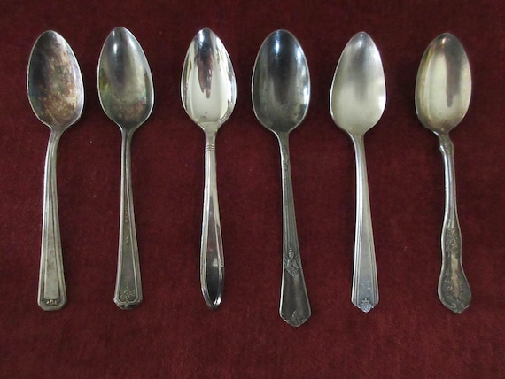 Lot De 6 Petites Cuillères Métal Argenté - Fourchettes à Gâteau - Cambodge