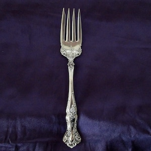 Lg Antique Silverplate Serving Meat FORK 1847 Rogers/International Silver  &quot;Extremely Collectible&quot; VINTAGE Pattern w/GRAPES fancy &quot;N&quot; Mono