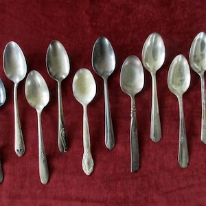 10  Assorted Vintage SILVERPLATE Oval SOUP SPOONS Many Different Patterns and Manufacturers Worn Spots in Bowls and Backs Crafts or ?