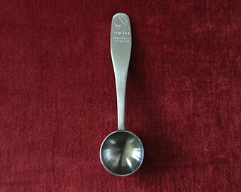 5" satijnen roestvrijstalen schepje van TEAVANA Perfect voor je volgende kopje thee Goede staat