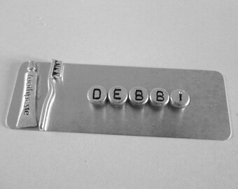 Nombre Etiqueta ID Insignia Pin personalizado o imán pasta de dientes pasta de dientes amuleto personalizado, médico, oficina, dental, dentista, higienista cirujano oral