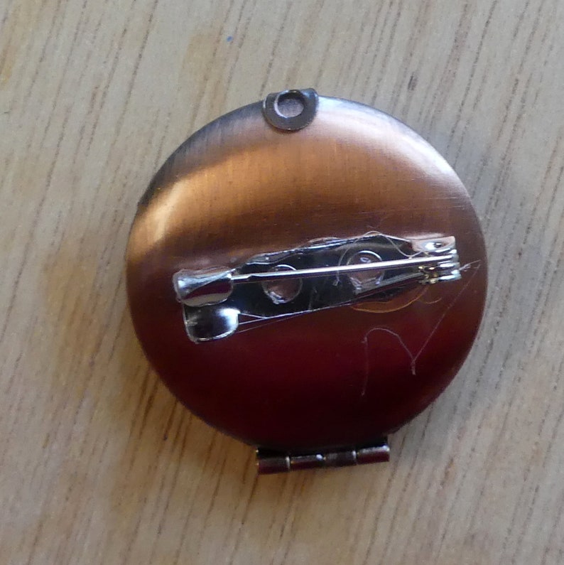 RTS Aromatherapy Round Copper Plated Locket Pin Gift, Round Locket W