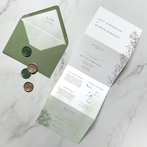Verträumter Salbei - Luxuriöse dreifaltige Hochzeitseinladungen & Speichern Sie das Datum oder ändern Sie das Datum. Salbei Grün Aquarell mit Wildblumen Hochzeit lädt ein