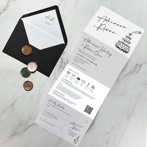 Peut inclure: Une enveloppe noire avec une doublure blanche portant A+R et une date, accompagnée de trois sceaux de cire bronze, rose et vert. Un faire-part de mariage blanc à trois volets affiche les noms Adrianna et Rowan, une illustration de fontaine à champagne, des détails, un QR code et une section RSVP.