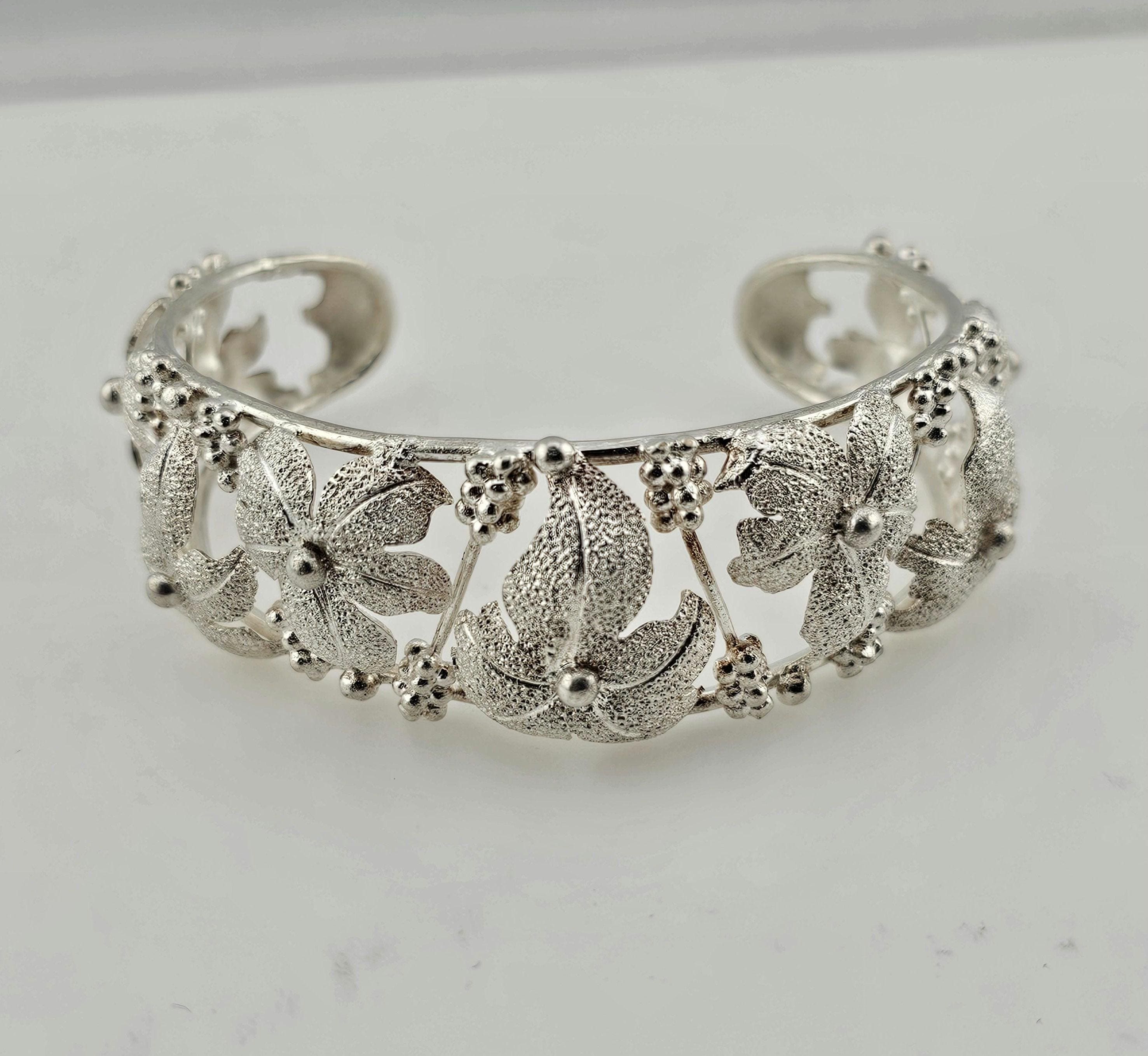 ヴィンテージ 透かし彫り フローラル ブレスレット：925 スターリング