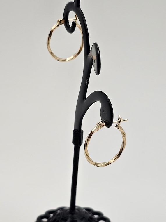 Twisted Hoop Earrings in 14kt Gold, Minimalist Je… - image 6