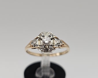 Vintage Art Deco Diamond Ring in 14k and 18kt Gold, .20ct. t.w. Natural Diamonds, Color G-H, Clarity VS2, Size 7.25, appraisal, w#3369